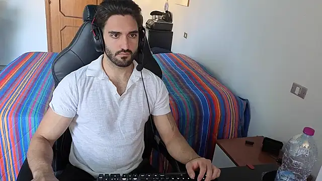 Al3xox02 online show from 04-16-26, 12:28