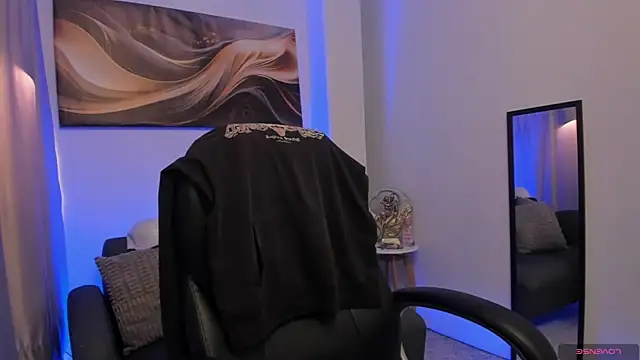 Leoo Miller online show from 02-19-26, 04:08