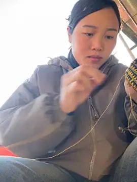 Snapshot of Pii_x chatting on 12-01-25, 12:59 Pii x online show from 12-01-25, 12:59