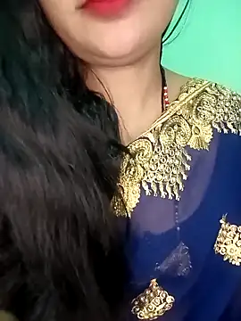 Snapshot of Rashmi_011 chatting on 12-17-25, 11:33 Rashmi 011 online show from 12-17-25, 11:33