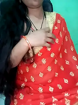 Snapshot of Rashmi_011 chatting on 01-12-26, 11:37 Rashmi 011 online show from 01-12-26, 11:37