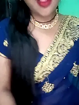 Snapshot of Rashmi_011 chatting on 02-27-26, 12:21 Rashmi 011 online show from 02-27-26, 12:21