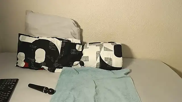 SexyChubyPussyZA online show from 10-31-25, 05:19