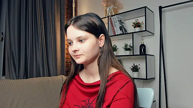 Snapshot of SkyDoll chatting on 10-07-25, 09:01 SkyDoll online show from 10-07-25, 09:01