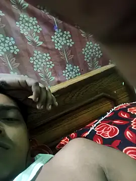 Snapshot of dkstream chatting on 10-20-25, 11:27 dkstream online show from 10-20-25, 11:27