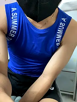 Snapshot of Boyshuaaa chatting on 10-31-25, 08:04 Boyshuaaa online show from 10-31-25, 08:04