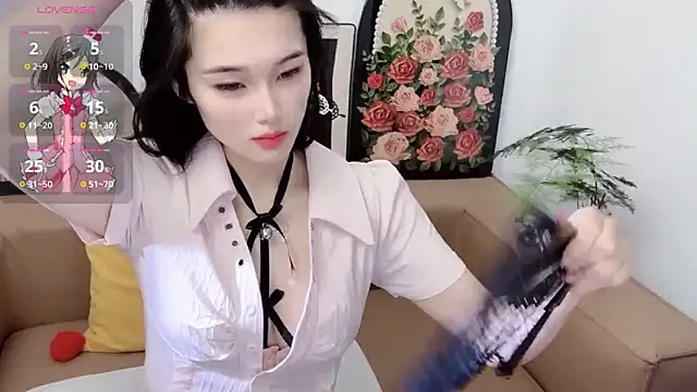 Snapshot of T-TeaR chatting on 05-23-26, 01:44 T-TeaR online show from 05-23-26, 01:44