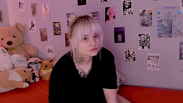 Snapshot of bixxxiz chatting on 02-26-26, 03:05 bixxxiz online show from 02-26-26, 03:05