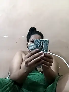 Mallika-collage online show from 04-27-26, 07:01