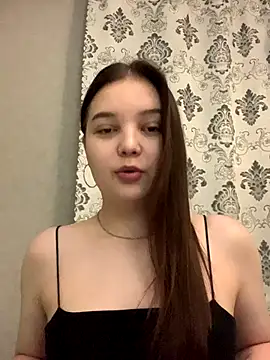 Snapshot of DanaDaily chatting on 10-07-25, 04:48 DanaDaily online show from 10-07-25, 04:48