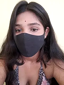 Snapshot of Beautiful_Eye chatting on 10-12-25, 04:22 Beautiful Eye online show from 10-12-25, 04:22