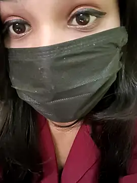 Snapshot of Beautiful_Eye chatting on 11-24-25, 06:46 Beautiful Eye online show from 11-24-25, 06:46