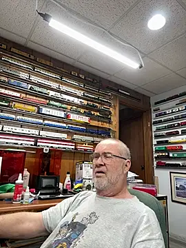 Jcaspen online show from 04-05-26, 01:08