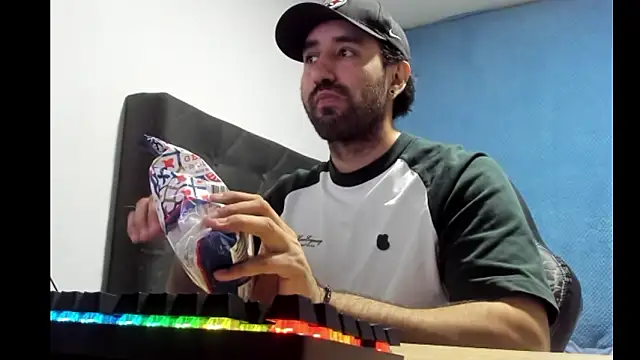 coolfriki online show from 02-04-26, 01:55