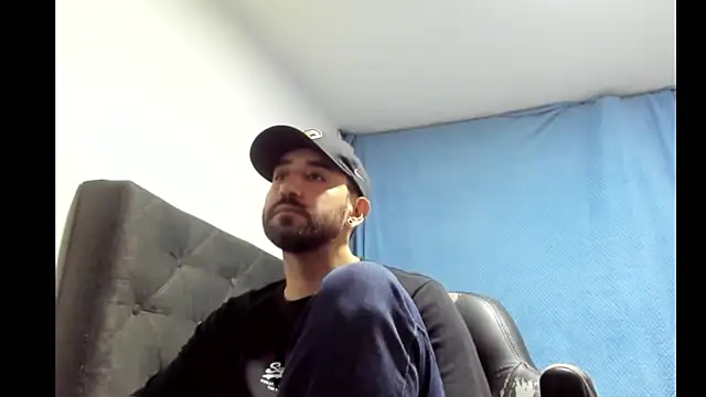 coolfriki online show from 02-11-26, 04:06