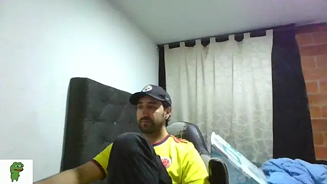 Snapshot of coolfriki chatting on 07-03-26, 11:55 coolfriki online show from 07-03-26, 11:55
