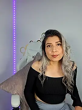 Snapshot of Elizabethadamss_92 chatting on 10-15-25, 05:29 Elizabethadamss 92 online show from 10-15-25, 05:29