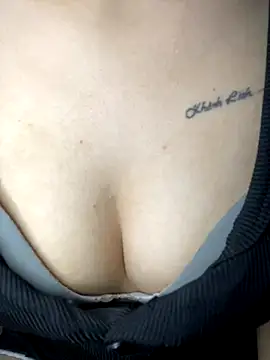 Lyly69699 online show from 11-11-25, 01:55