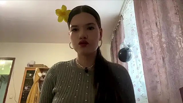 AlmetaBradicich online show from 10-08-25, 06:44