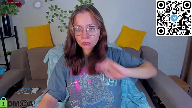 Snapshot of Nuura_Moore chatting on 12-02-25, 01:11 Nuura Moore online show from 12-02-25, 01:11