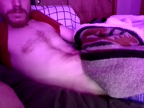 Snapshot of goldflakes chatting on 10-17-25, 08:17 goldflakes online show from 10-17-25, 08:17