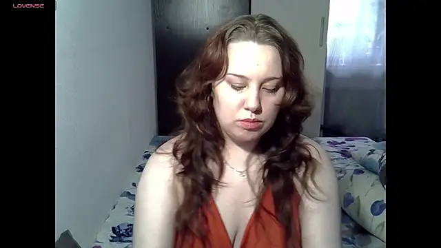 OnikaOrtizZ online show from 10-13-25, 09:20