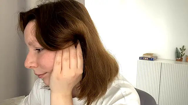 TamekiaSamii online show from 11-10-25, 07:51