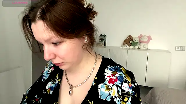 TamekiaSamii online show from 12-22-25, 08:11