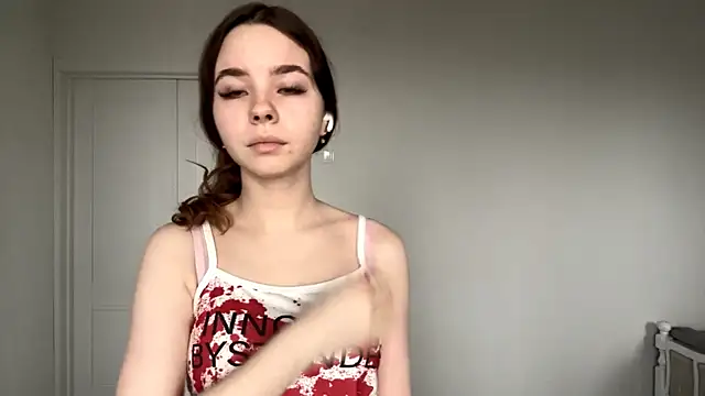 EhtelBiondi online show from 12-19-25, 08:10