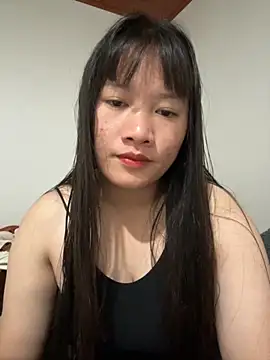 Snapshot of TrangNemo chatting on 12-01-25, 07:35 TrangNemo online show from 12-01-25, 07:35