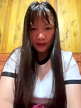 Snapshot of TrangNemo chatting on 12-05-25, 12:30 TrangNemo online show from 12-05-25, 12:30