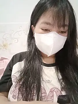 Snapshot of Xuka203 chatting on 05-27-26, 12:29 Xuka203 online show from 05-27-26, 12:29