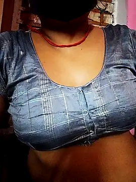 Snapshot of Cr_sonam chatting on 07-03-26, 10:10 Cr sonam online show from 07-03-26, 10:10