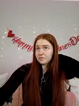 Evarey  online show from 02-16-26, 05:03