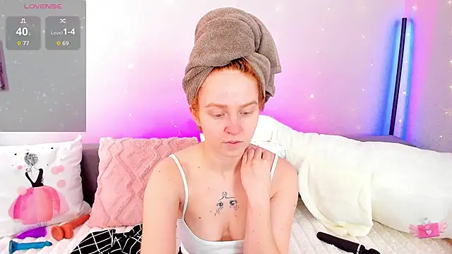 Evarey  online show from 03-08-26, 05:55