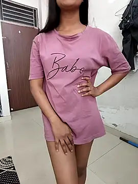 anshika0124 online show from 12-20-25, 05:14