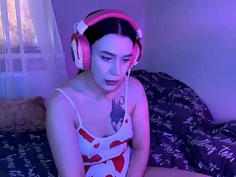 ThiLuggs online show from 10-16-25, 06:03