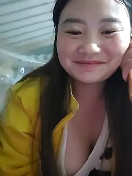 Snapshot of pi-pi-00 chatting on 10-22-25, 03:56 pi-pi-00 online show from 10-22-25, 03:56