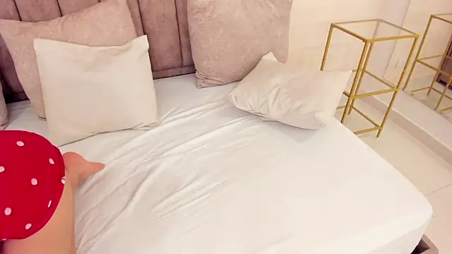 eva caos online show from 11-26-25, 07:09