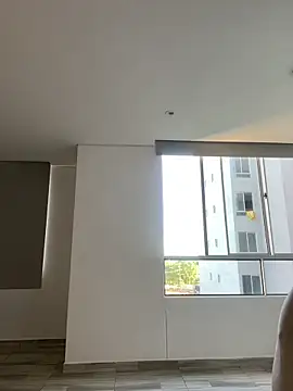 Snapshot of emi_star chatting on 10-08-25, 09:45 emi star online show from 10-08-25, 09:45