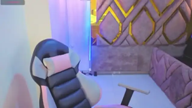 Addyy 02 online show from 01-12-26, 12:38