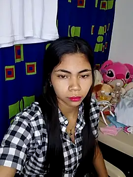 Snapshot of Ammyy_Wood_ chatting on 10-10-25, 03:49 Ammyy Wood  online show from 10-10-25, 03:49