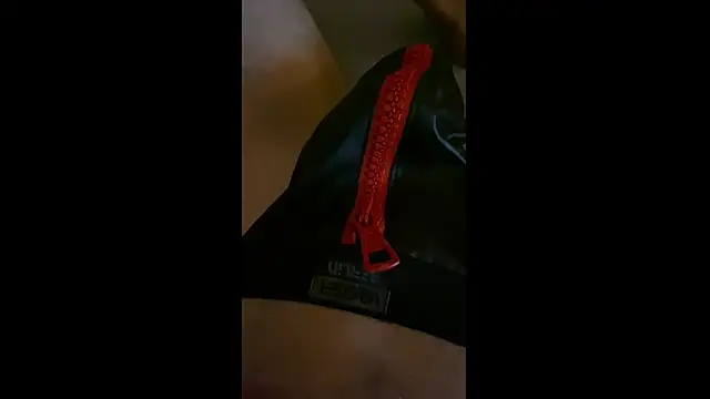 MolleDolle online show from 10-18-25, 12:02