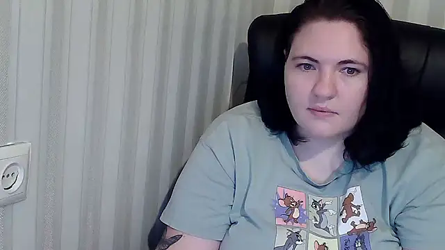 XLisaBlueXs  online show from 10-19-25, 03:01