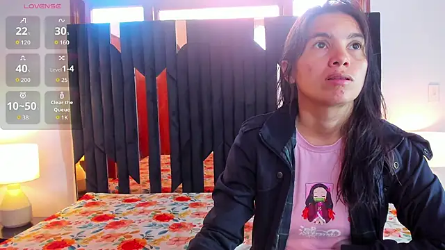 Sofy and Mia online show from 11-21-25, 12:37