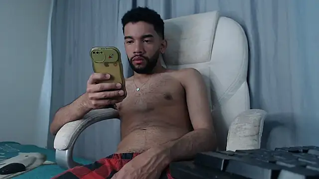 andresnoir  online show from 10-23-25, 02:38