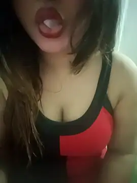 Snapshot of Beauty_Queen_Soniya chatting on 10-25-25, 07:52 Beauty Queen Soniya online show from 10-25-25, 07:52