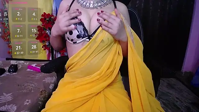 Hot Hazel online show from 04-27-26, 06:39