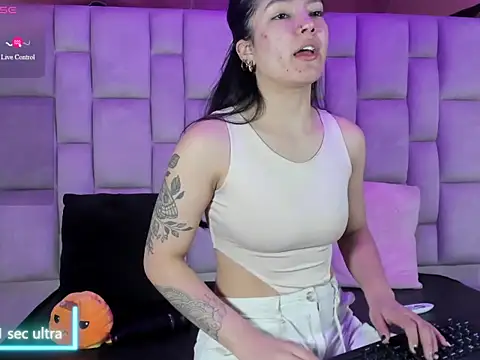 Gisell Squirt  online show from 03-04-26, 12:22