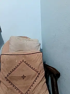 Snapshot of Payal_G chatting on 11-17-25, 04:29 Payal G online show from 11-17-25, 04:29